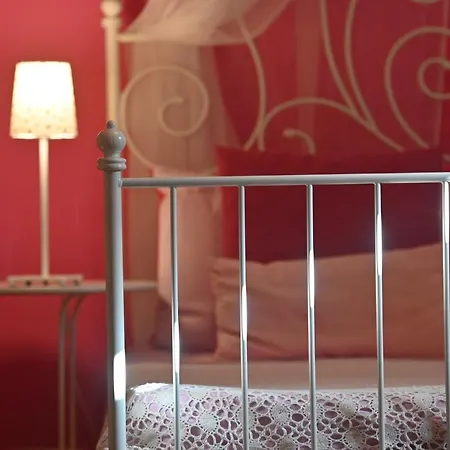 Bed & Breakfast Dimora Paolina Baschi