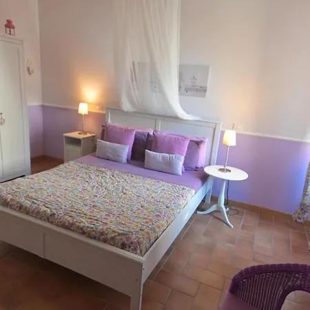 Dimora Paolina Bed & Breakfast
