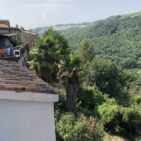 Dimora Paolina Bed and breakfast Baschi