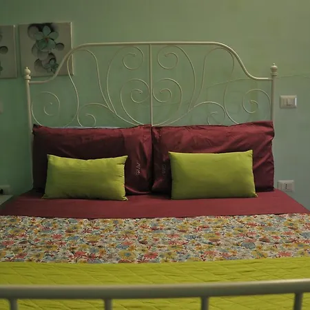 Dimora Paolina Bed & Breakfast