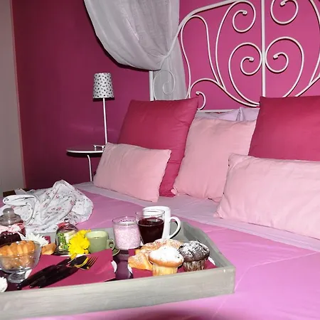 Bed & Breakfast Dimora Paolina 3*