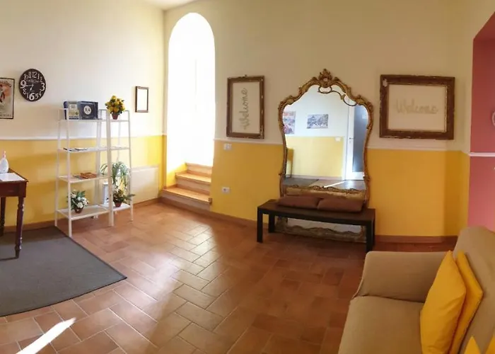 Dimora Paolina Bed & Breakfast 3*