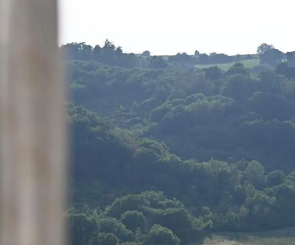 Dimora Paolina Bed & Breakfast Baschi