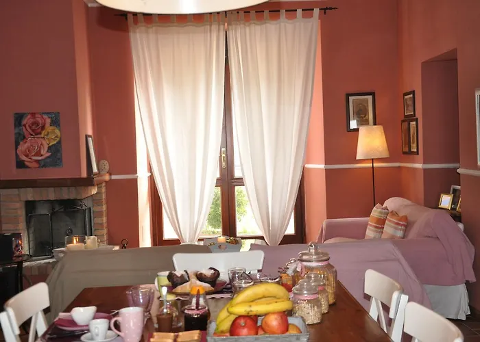 Dimora Paolina 3* Baschi