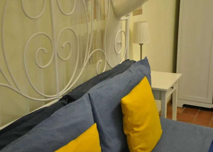 Dimora Paolina 3* Baschi